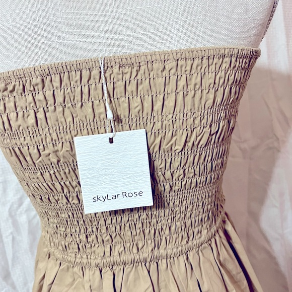 NWT khaki maxi - Picture 9 of 10